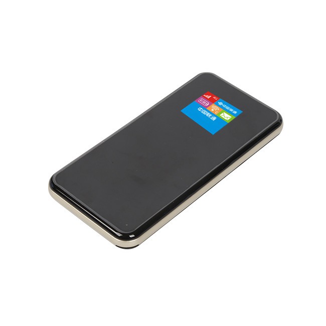 LCD Ekran ve Güç Bankası Yönlendirici